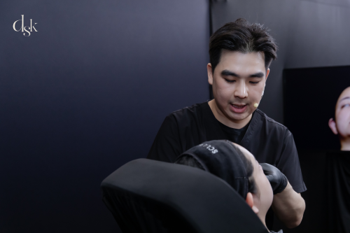 แพทย์จาก DSK Clinic คว้ารางวัลจากงาน GTGT 2025 โดย Galderma Thailand